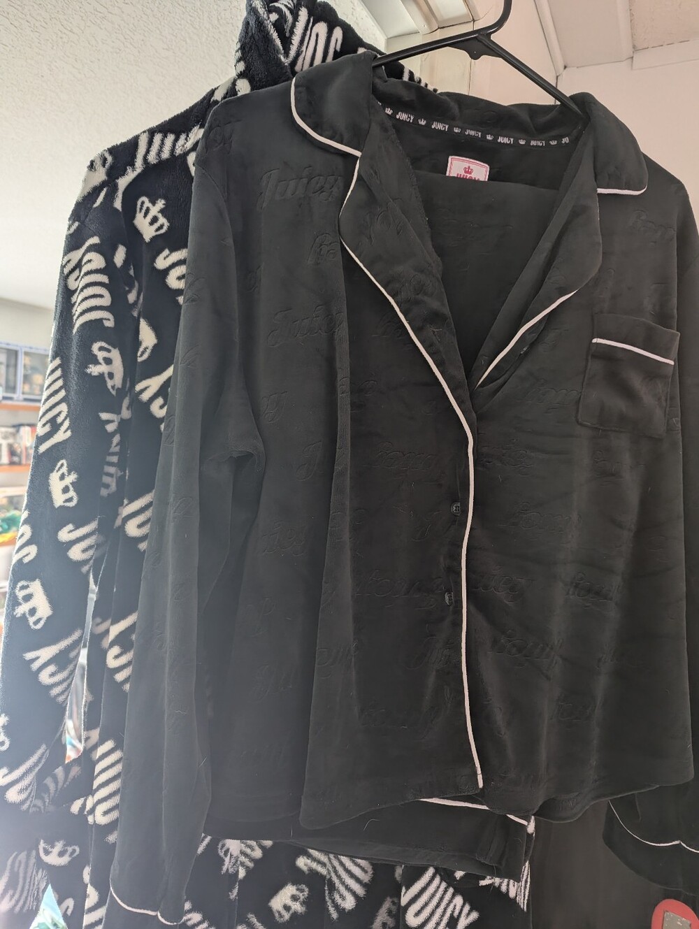 Juicy Couture Black Velour Pajama Set And Black And White Fleece Robe